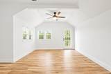 1595 Court Ave - Photo 18