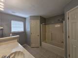 7733 Shadowland Dr - Photo 18