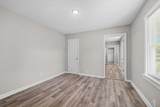 1621 Oakwood St - Photo 4
