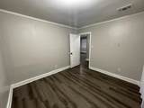 908 Baltic St - Photo 6