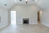 8790 Bedfordshire Dr - Photo 3
