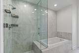 717 Riverside Dr - Photo 16