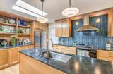 70 Highland St - Photo 18