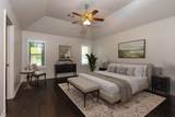 8046 Jills Creek Dr - Photo 13