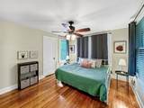 2241 York Ave - Photo 22