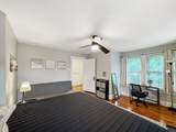 2241 York Ave - Photo 31