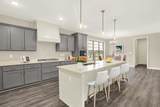 325 Wellington Cir - Photo 14