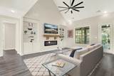 325 Wellington Cir - Photo 11