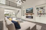 325 Wellington Cir - Photo 10