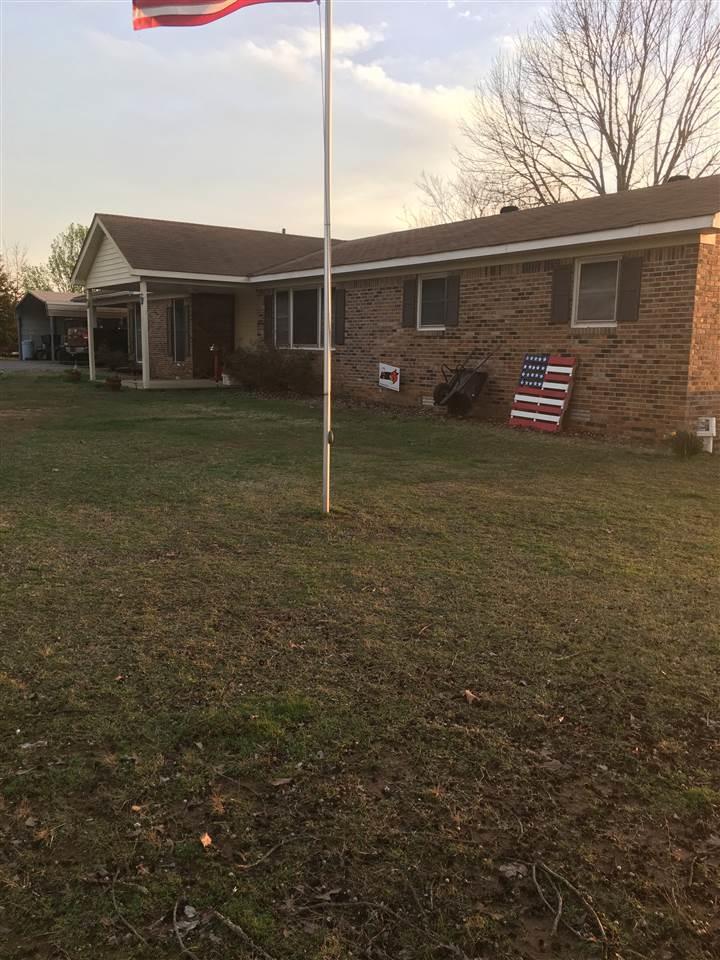 1142 Neely Sharp Rd - Photo 1