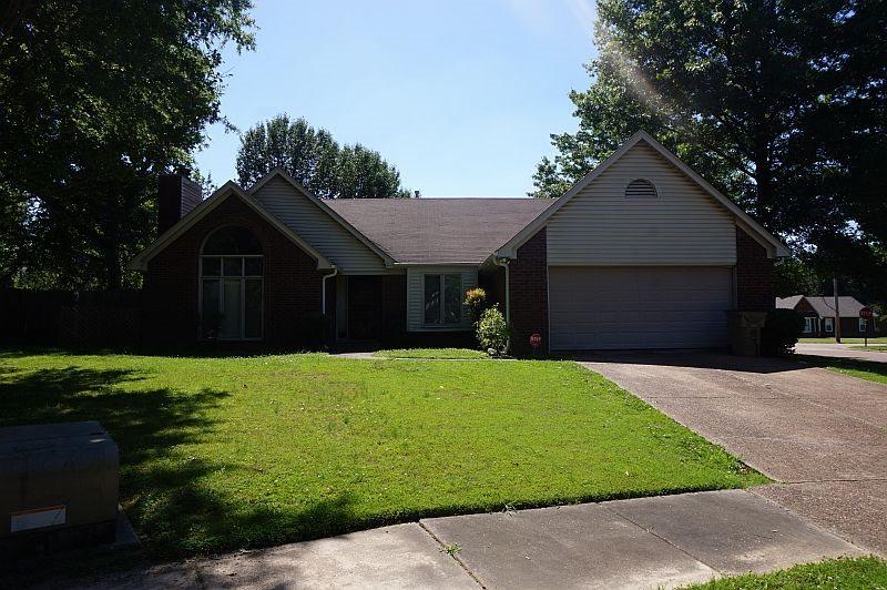 5078 Pheasant Run Ln - Photo 1