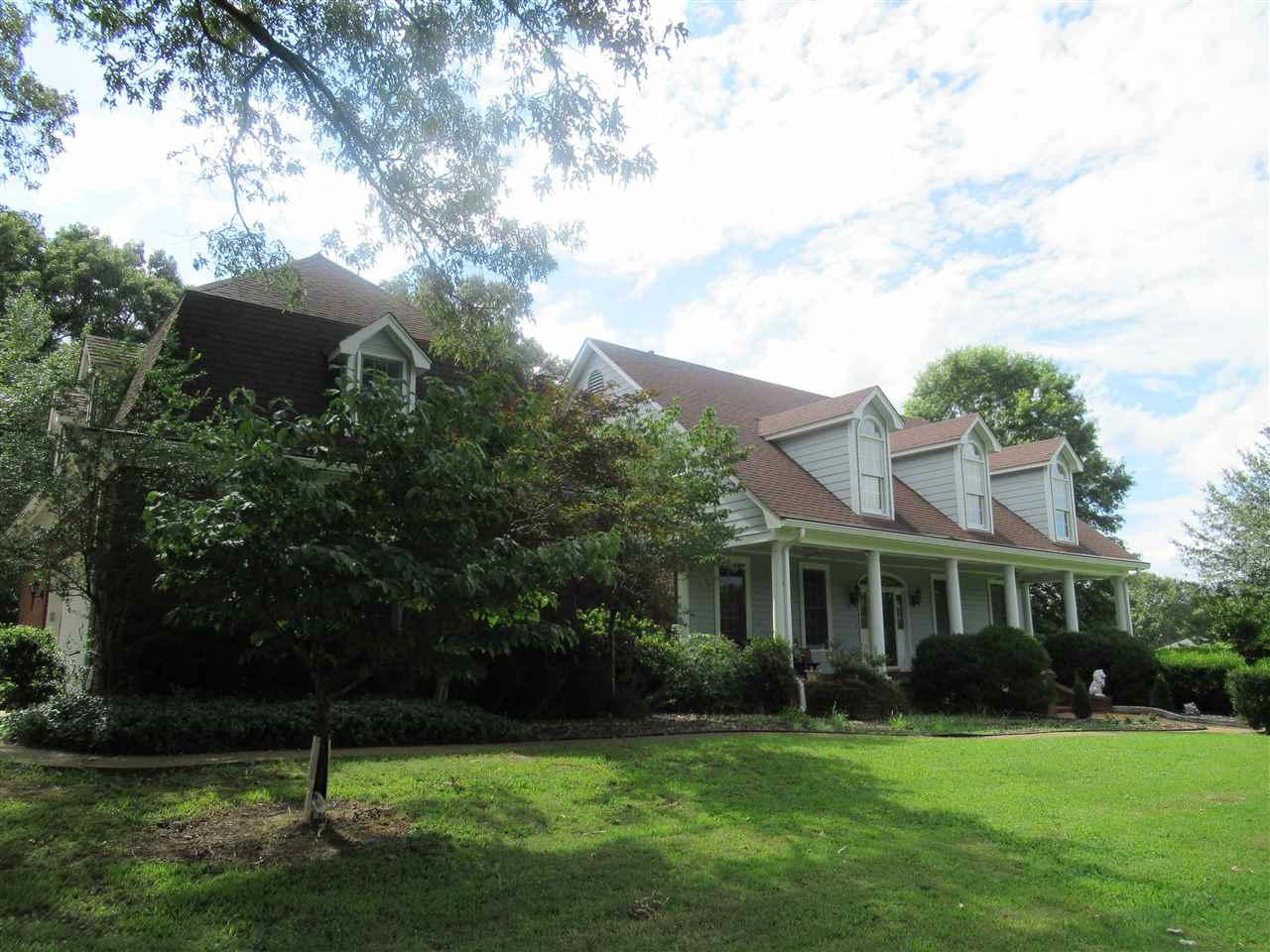 190 Fisherville Rd - Photo 1