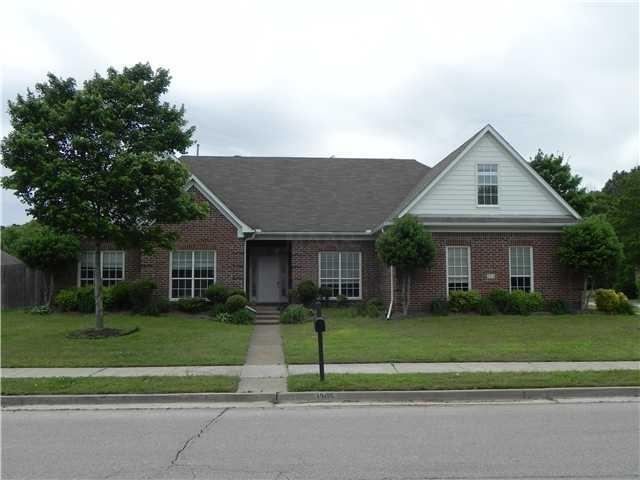 1305 Sweet Rain Dr - Photo 1