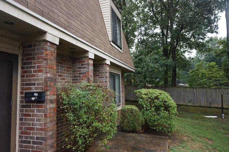 6571 Poplar Woods Cir - Photo 1
