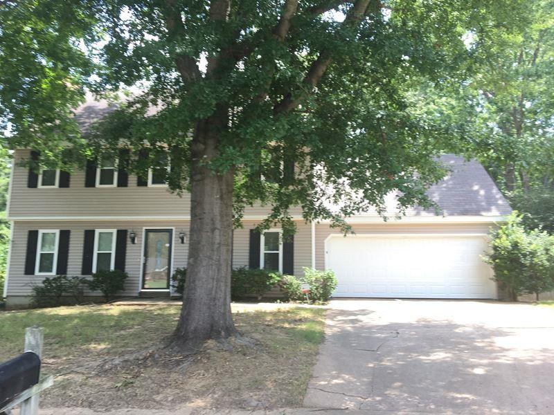 1018 Pheasant Hollow Dr - Photo 1