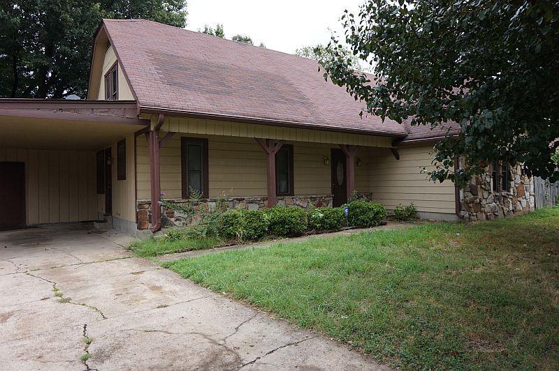6106 Gascony Dr - Photo 1