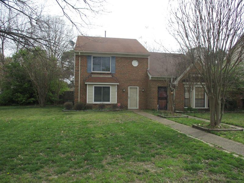 6748 Kirby Lawns Cv - Photo 1
