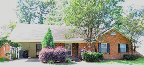 5501 Lyford Ave - Photo 1