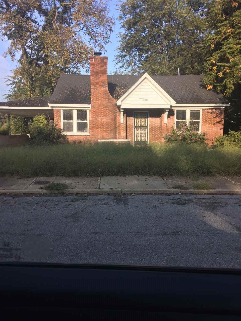 1381 Rayner St - Photo 1