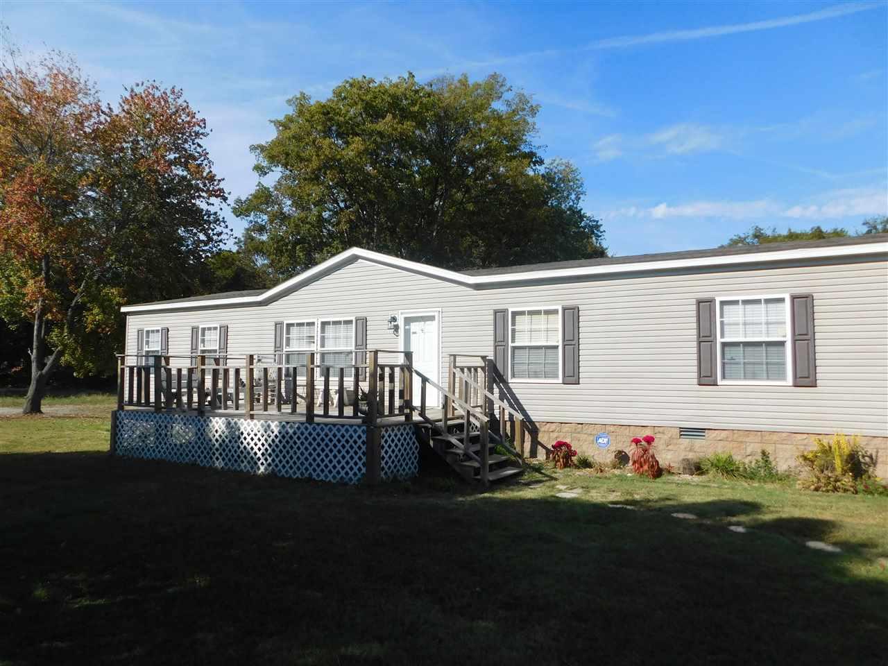 402 Tigrett St - Photo 1