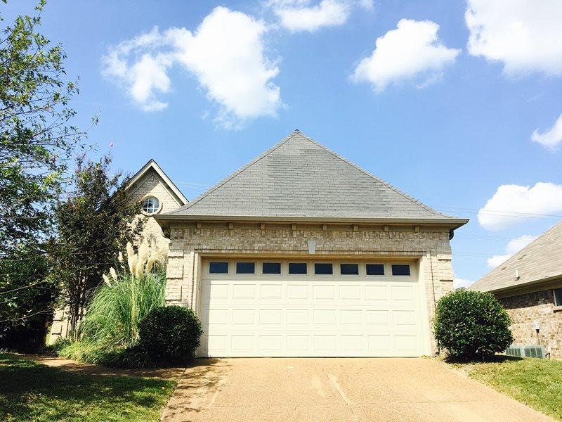 1063 Averett Cv - Photo 1