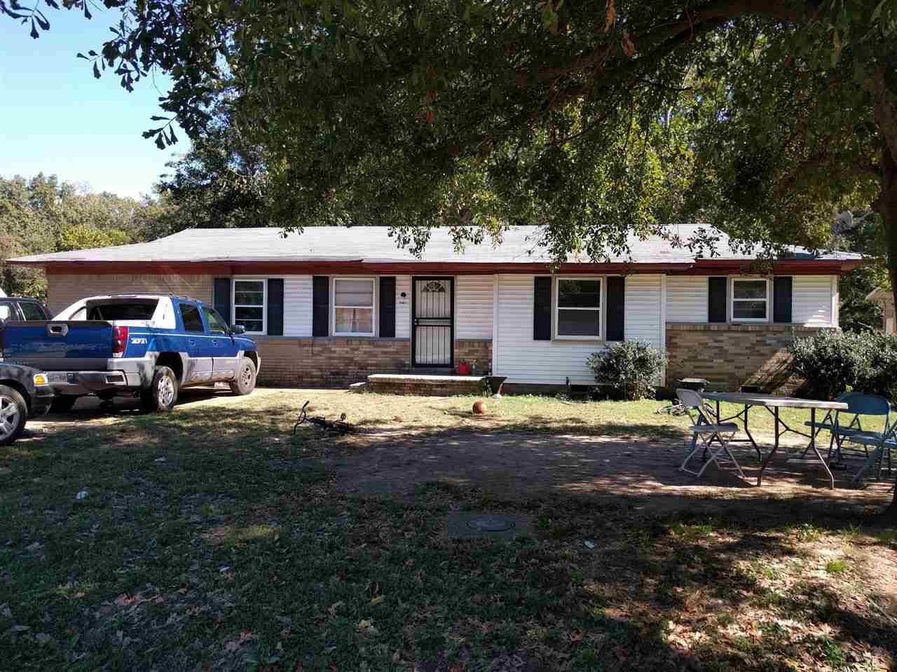 3142 Aden St - Photo 1