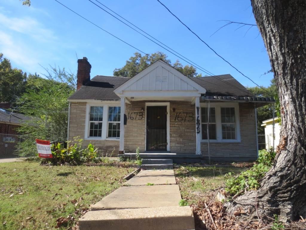 1673 Harrison St - Photo 1