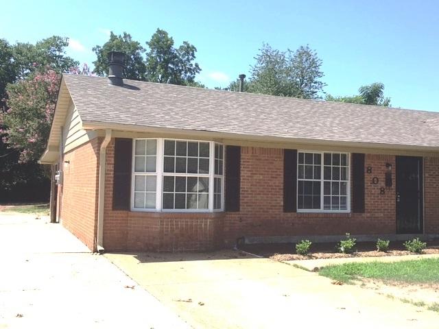 808 Dover Rd - Photo 1