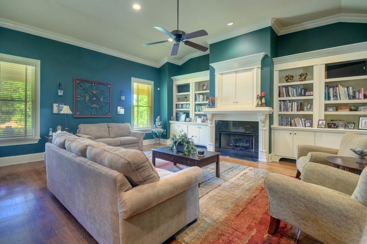 11490 Macon Rd - Photo 1