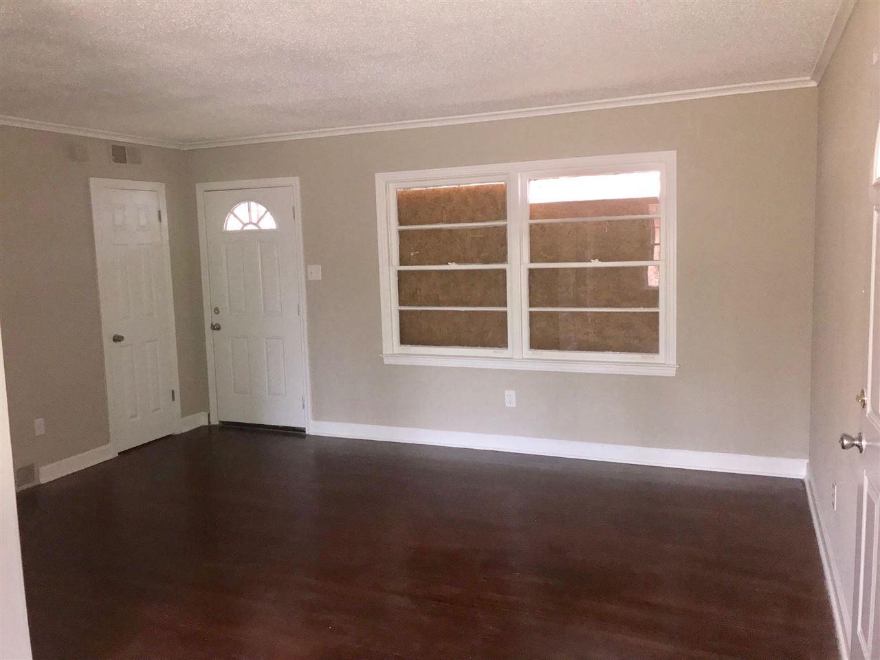 3748 Belleau Dr - Photo 1