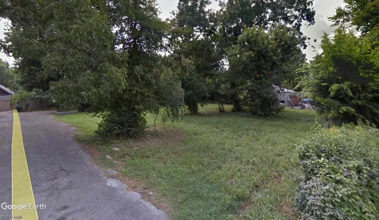 661 Eads Ave - Photo 1