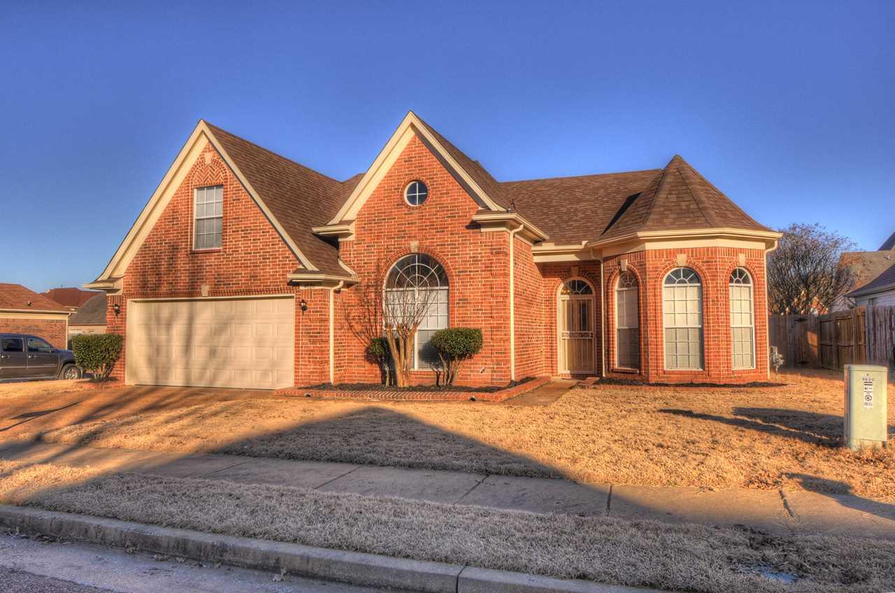 4820 Bloomfield Dr - Photo 1