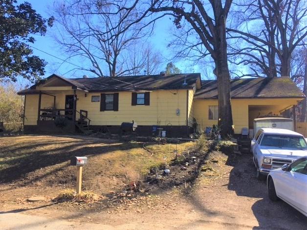 2067 Collier Dr - Photo 1