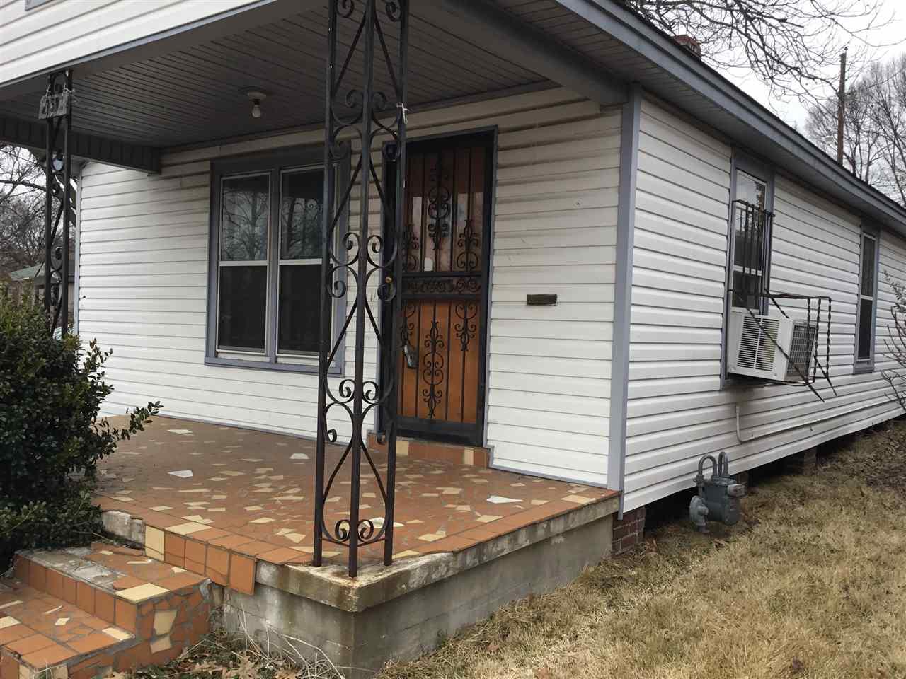1350 Person Ave - Photo 1