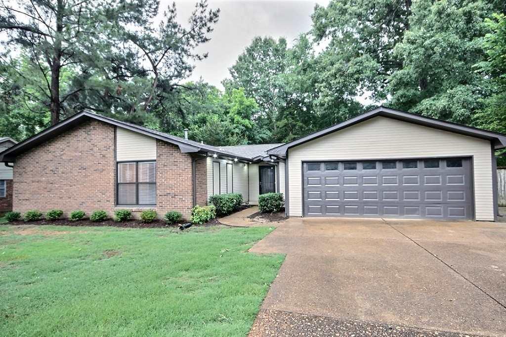 425 Starling Dr - Photo 1