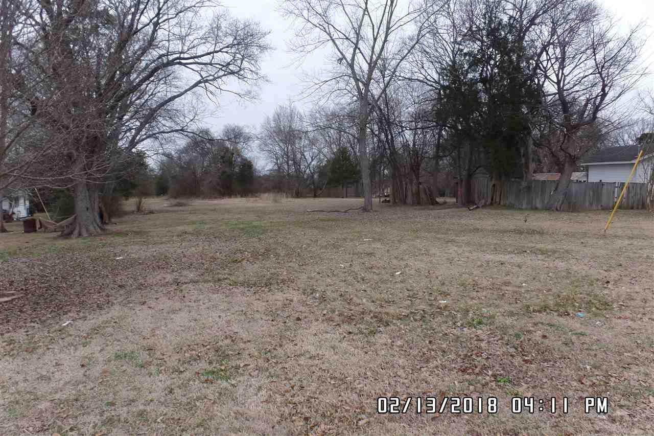 202 Boone St - Photo 1