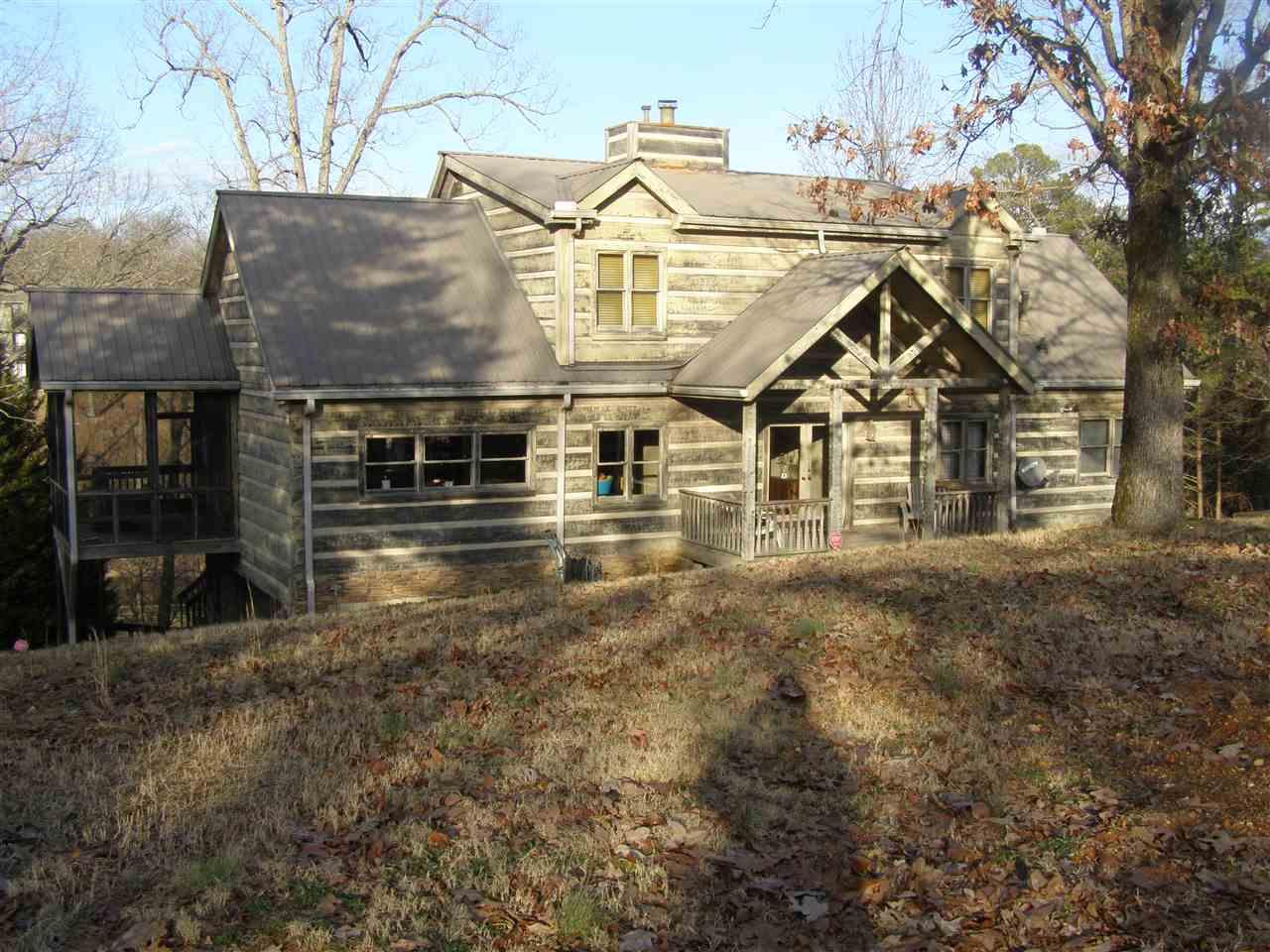 456 Riviera Cir - Photo 1