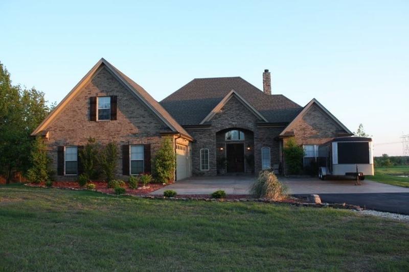 8169 Miller Rd - Photo 1