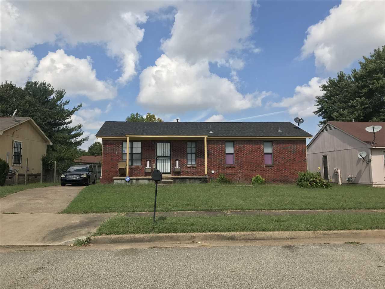 3340 Burgess Dr - Photo 1