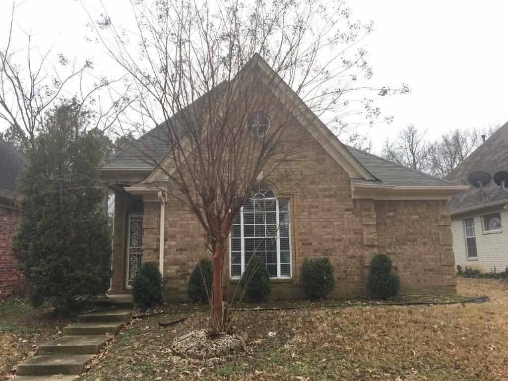6999 Parkbrook Ln - Photo 1