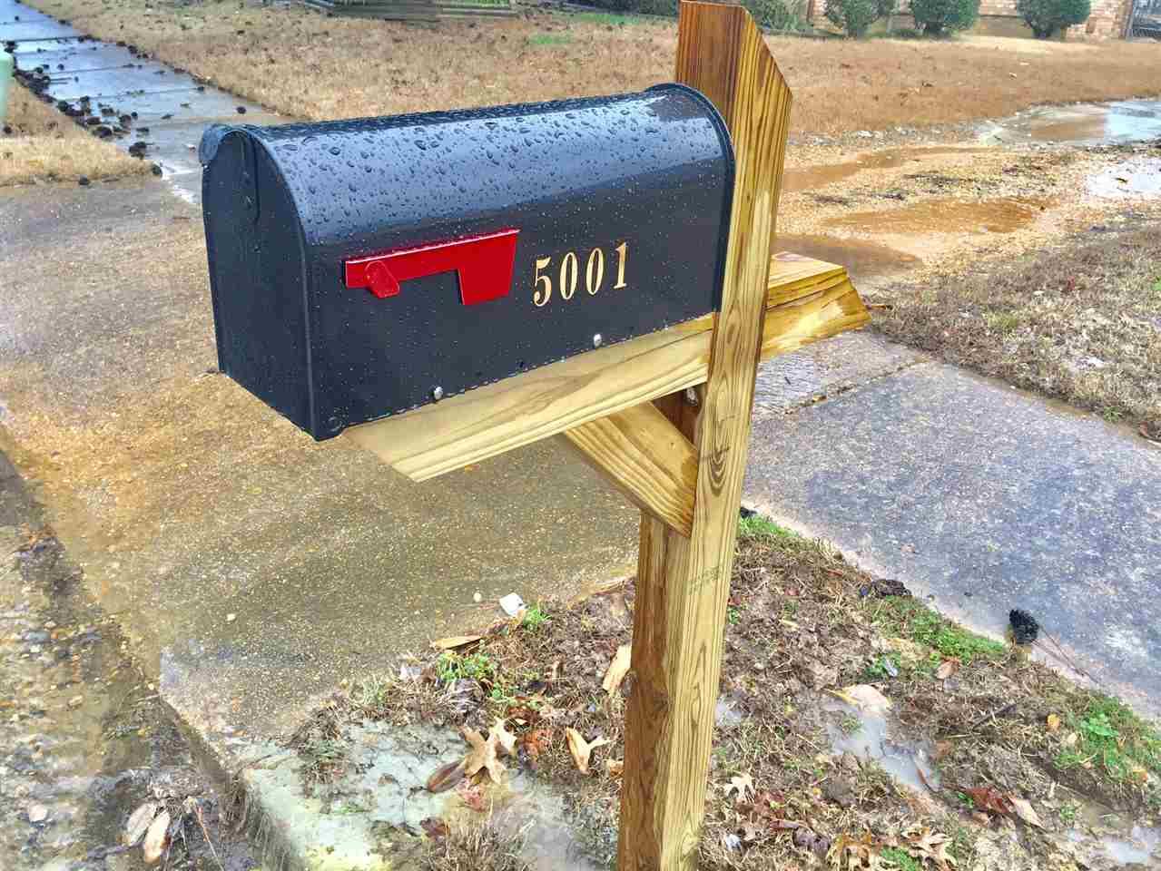 5001 Whitworth Rd - Photo 1