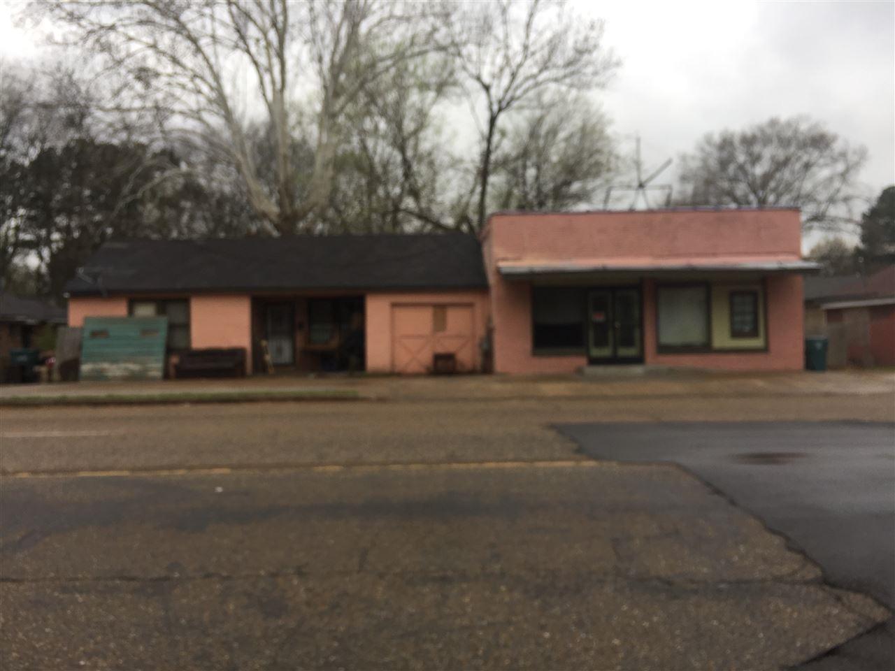 853 Highland Ave - Photo 1