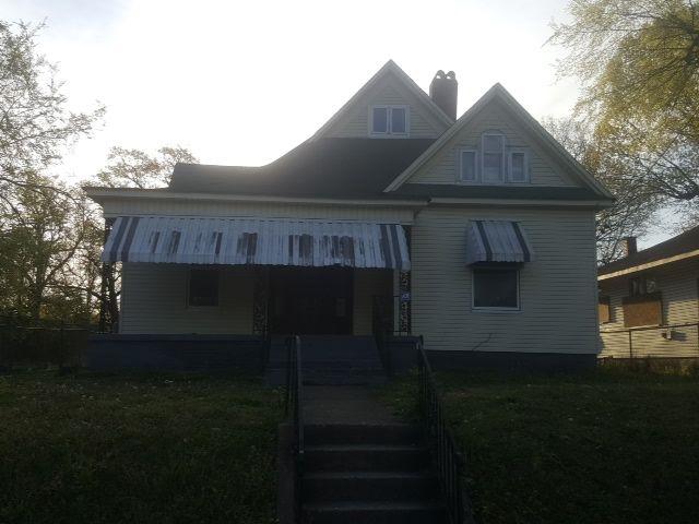 1034 Roland St - Photo 1