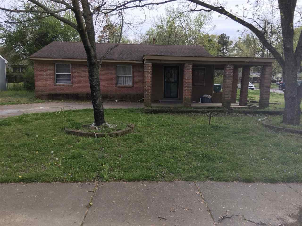 597 Leavert Ave - Photo 1
