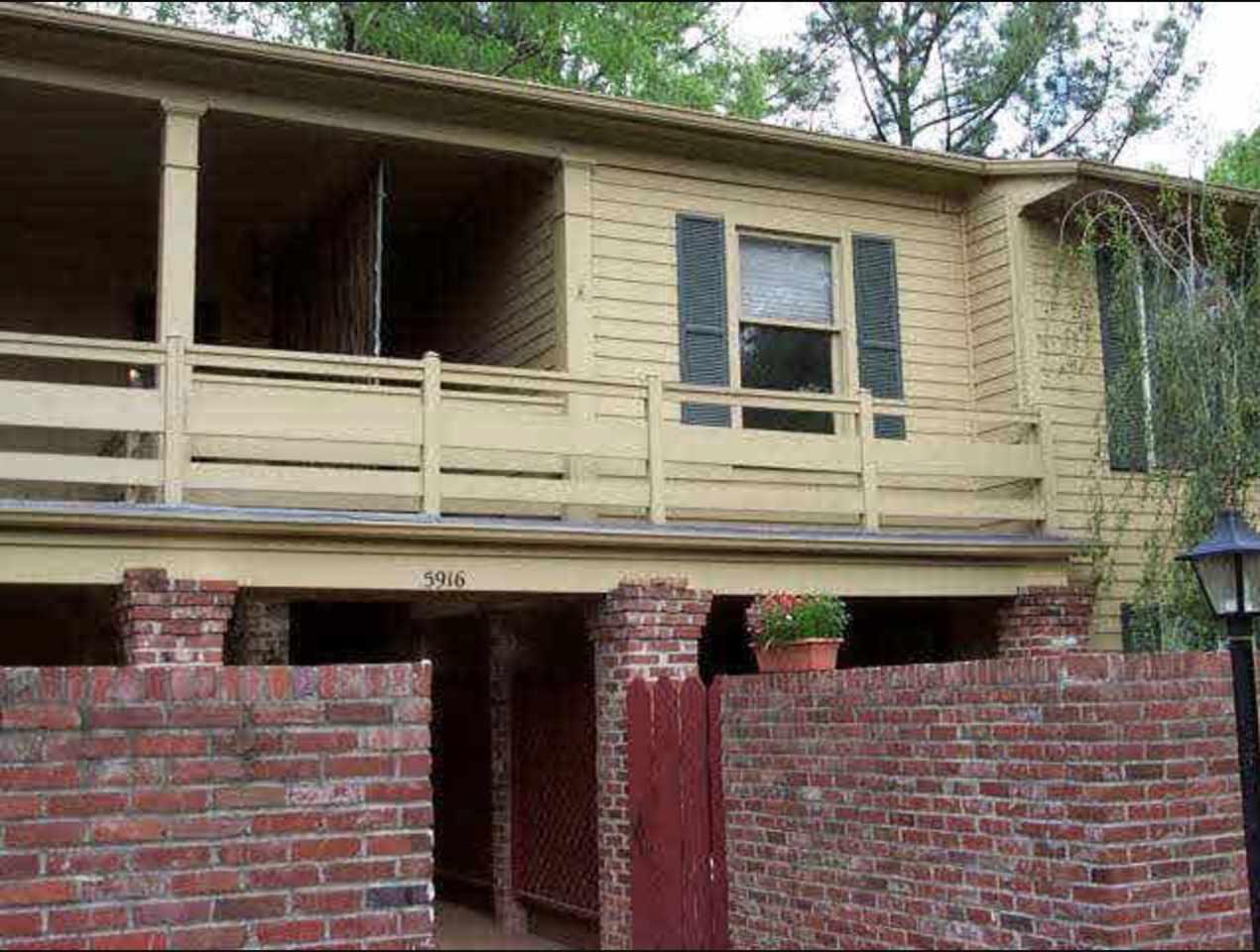 5916 Noyes Ct - Photo 1