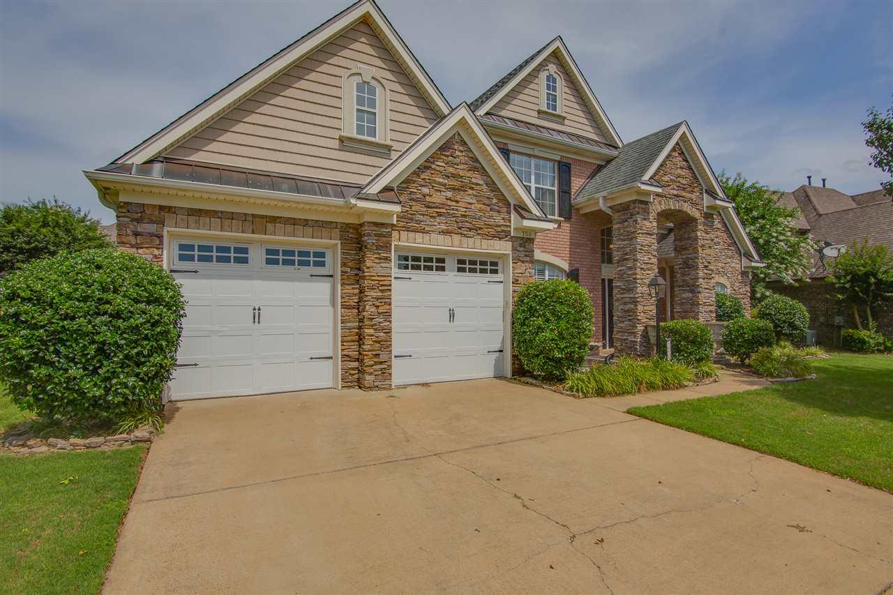 3316 Chateau Cir - Photo 1