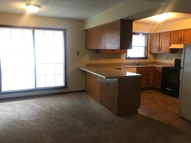 2084 Crestway Dr - Photo 1