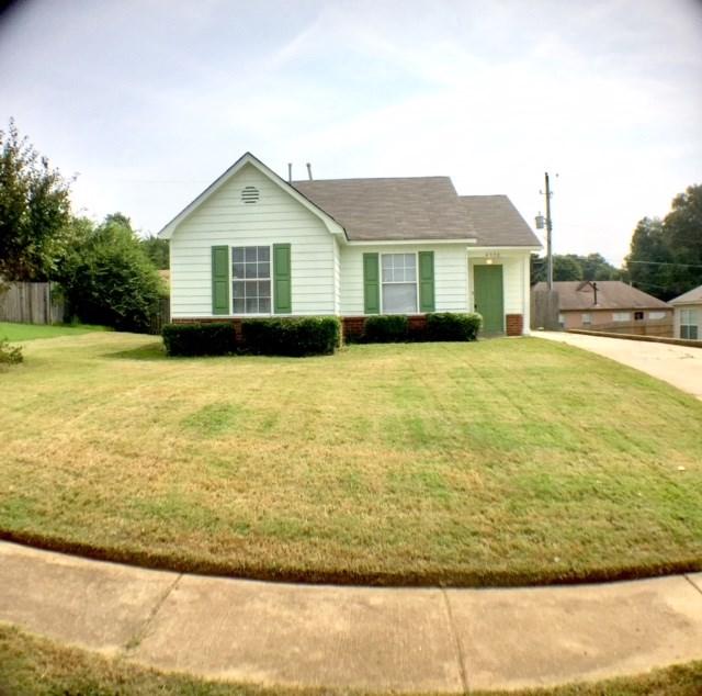 4390 Bishop Hills Ave - Photo 1