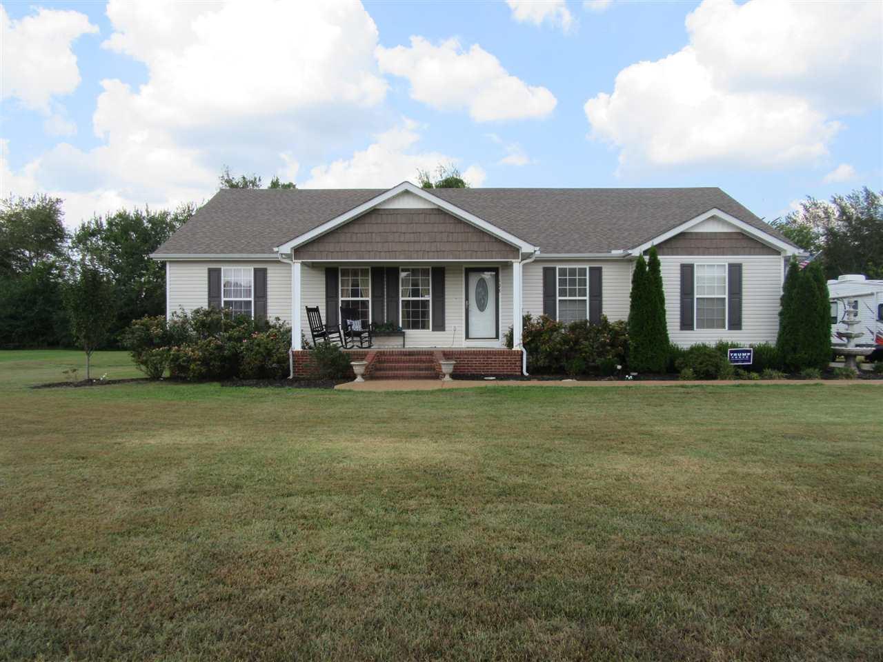 198 Talladega Dr - Photo 1