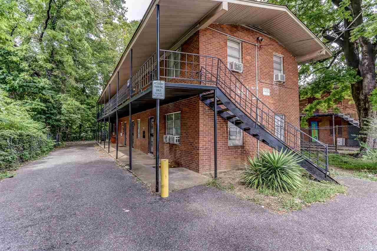 412 Mclemore Ave - Photo 1